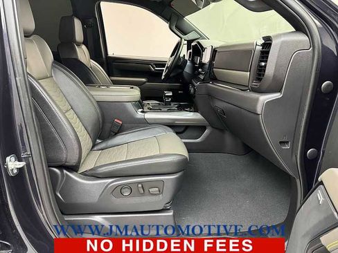 Used 2022 Chevrolet Silverado 1500 ZR2 image 19