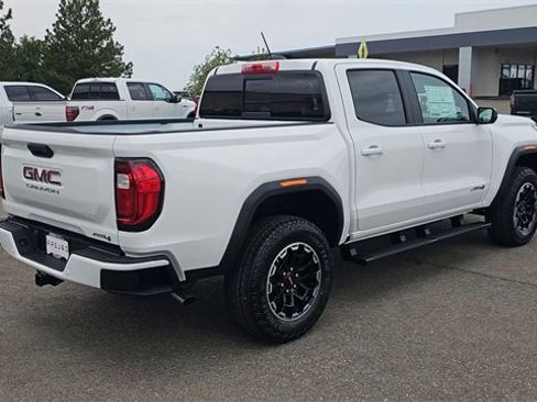 New 2026 GMC Canyon AT4 image 8