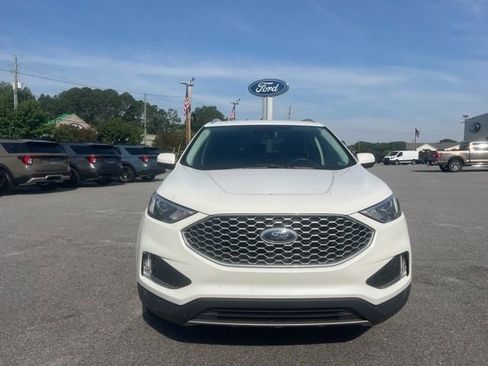 Used 2024 Ford Edge SEL w/ Convenience Package AWD/4WD image 2