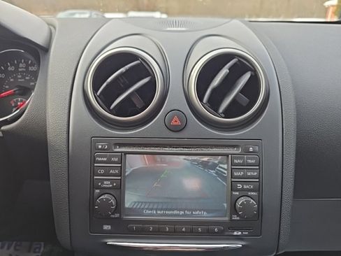 Used 2011 Nissan Rogue SV w/ SL Pkg image 15