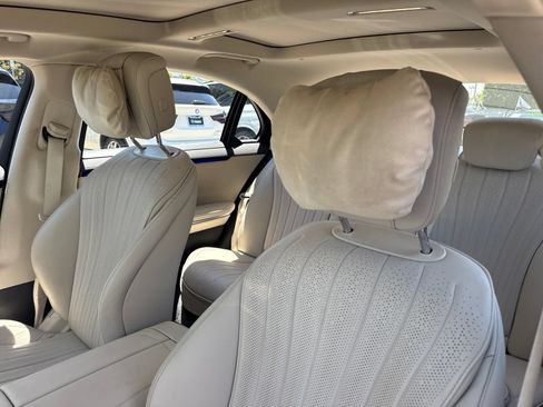 Used 2023 Mercedes-Benz S 500 4MATIC image 28