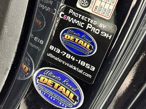 Used 2018 Chevrolet Corvette Grand Sport w/ Carbon Flash Badge Package RWD image 18