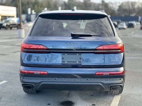 Used 2025 Audi Q7 2.0T Premium w/ Convenience Plus Package image 5