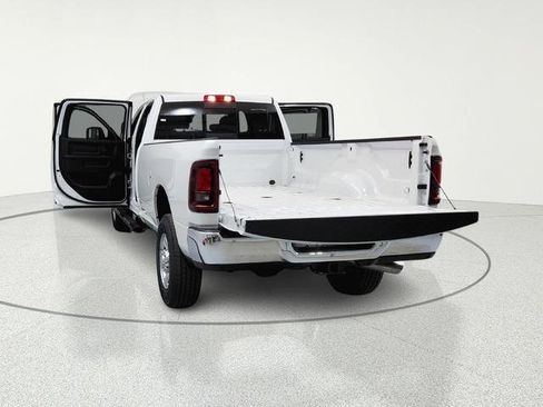 New 2026 RAM 3500 Tradesman AWD/4WD image 9