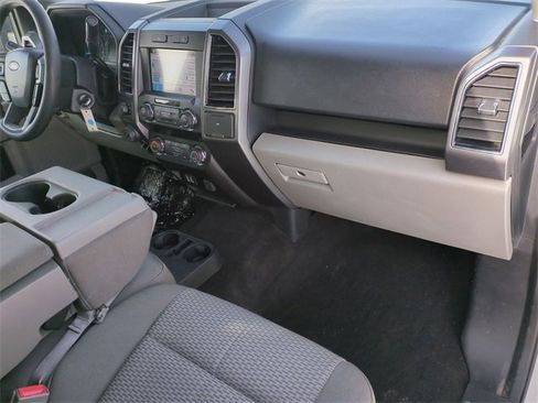 Certified 2019 Ford F150 XLT w/ Trailer Tow Package image 21