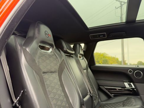 Used 2022 Land Rover Range Rover Sport SVR AWD/4WD image 37