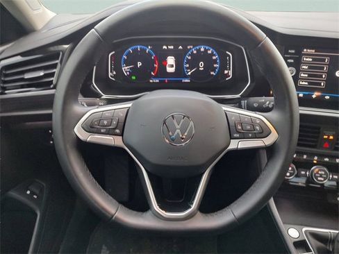 Used 2024 Volkswagen Jetta SEL image 35