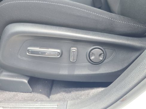 Certified 2023 Honda CR-V EX image 16