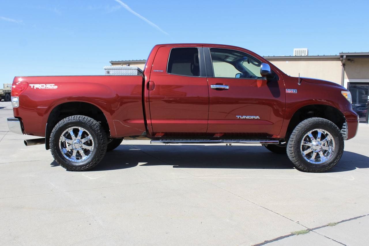 Used 2007 Toyota Tundra Limited w/ Preferred Accessory Pkg AWD/4WD image 34