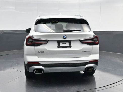 Used 2024 BMW X3 sDrive30i w/ Convenience Package RWD image 4