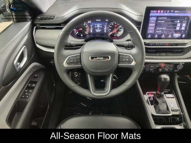 Used 2023 Jeep Compass Latitude w/ Convenience Group AWD/4WD image 26