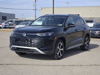 New 2026 Volkswagen Tiguan SE video 2