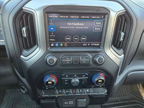 Used 2020 Chevrolet Silverado 1500 LT w/ Texas Edition image 9