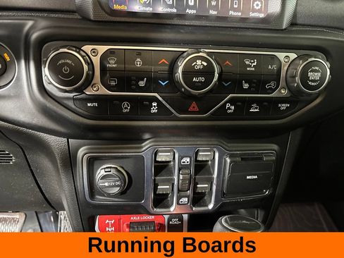 Used 2021 Jeep Gladiator Mojave AWD/4WD image 17