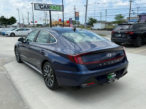 Used 2022 Hyundai Sonata Limited w/ Preferred Accessory Package FWD image 9