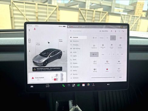 Used 2025 Tesla Model 3 Long Range RWD image 33