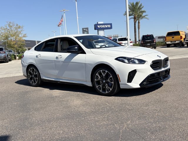 Used 2025 BMW M235i xDrive AWD/4WD image 5