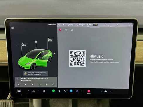 Used 2021 Tesla Model Y Long Range AWD/4WD image 18