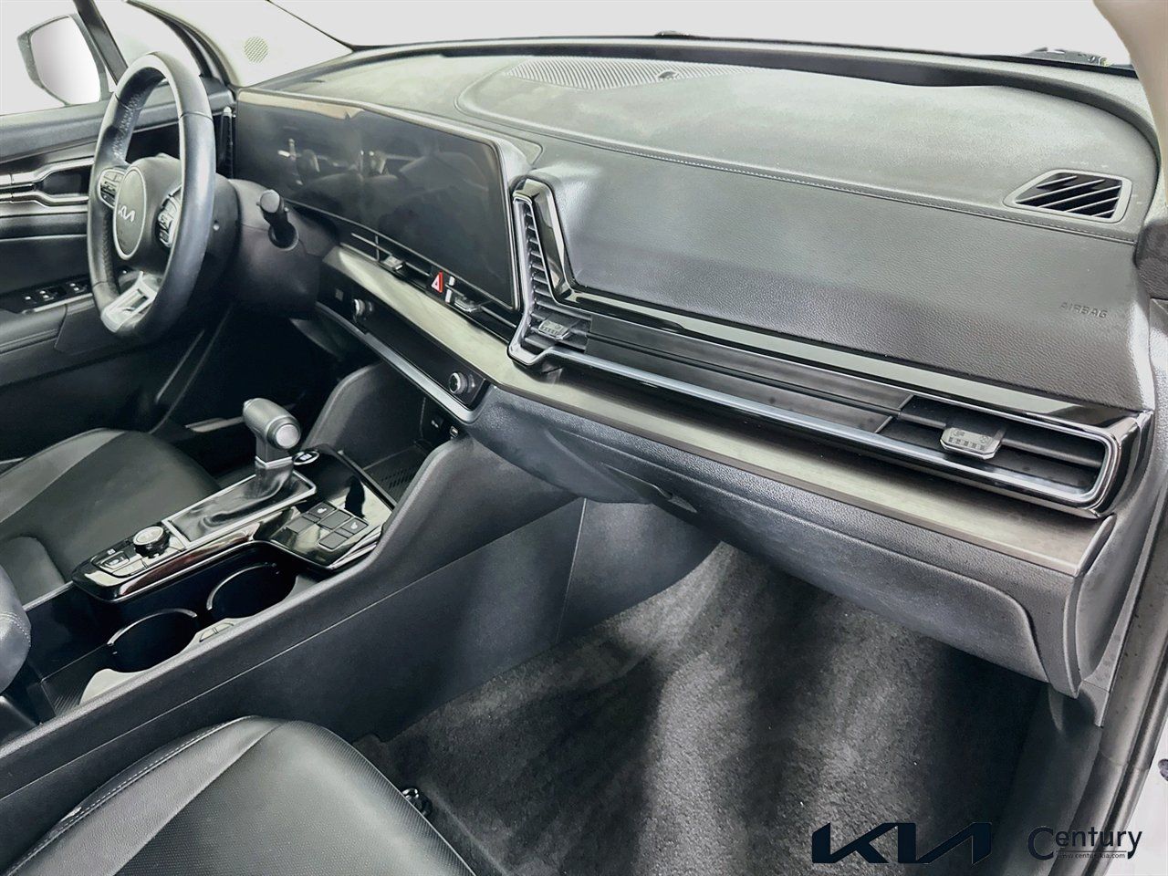 Certified 2025 Kia Sportage EX FWD image 29