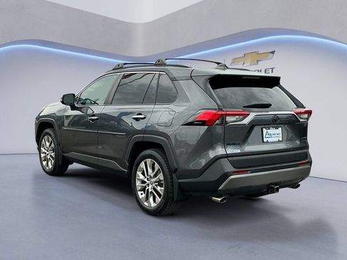 Used 2021 Toyota RAV4 Limited AWD/4WD image 3