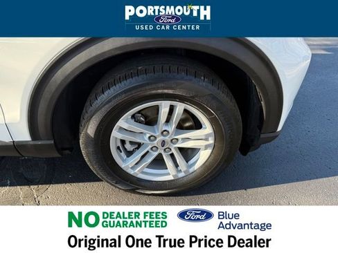 Used 2022 Ford Explorer XLT w/ Equipment Group 202A image 32