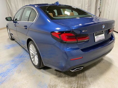 Certified 2023 BMW 530i xDrive w/ Convenience Package image 8