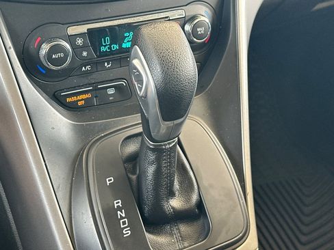 Used 2016 Ford Escape SE w/ SE Chrome Package AWD/4WD image 21