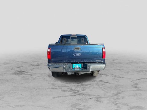 Used 2015 Ford F350 Lariat image 7