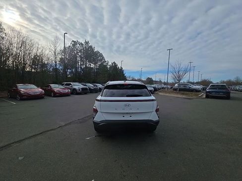 New 2026 Hyundai Kona SEL Sport FWD image 15