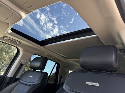 Used 2025 Ford Expedition Max Platinum image 20