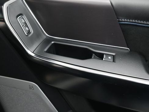 New 2026 Ford F250 Platinum AWD/4WD image 15