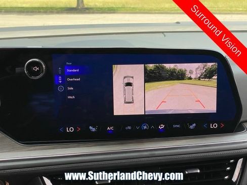 Used 2025 Chevrolet Tahoe LT AWD/4WD image 31
