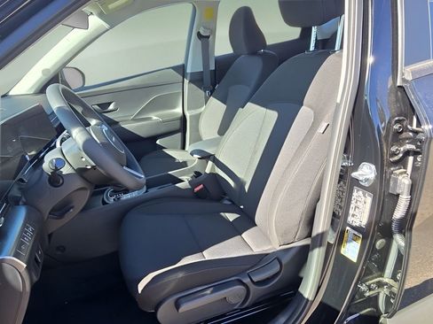 New 2026 Hyundai Kona SE image 13