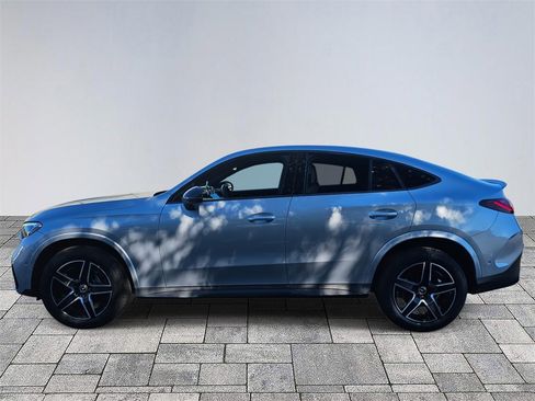 Certified 2025 Mercedes-Benz GLC 300 4MATIC image 4
