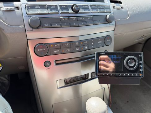 Used 2004 Nissan Maxima 3.5 SE image 14