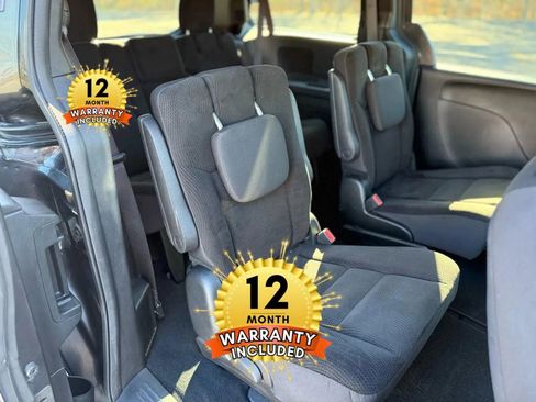 Used 2017 Dodge Grand Caravan SE image 41