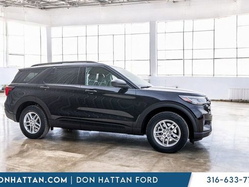 New 2026 Ford Explorer Active AWD/4WD image 32