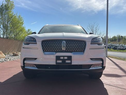 Used 2021 Lincoln Aviator Reserve w/ Equipment Group 201A image 2