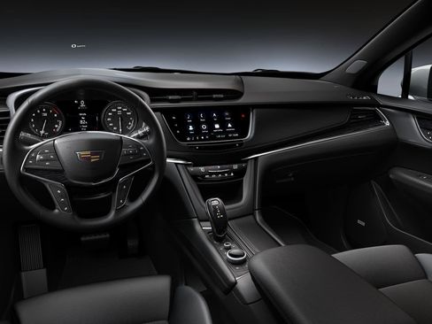 New 2025 Cadillac XT5 Premium Luxury w/ Technology Package image 32