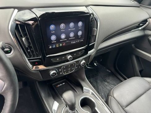 Certified 2023 Chevrolet Traverse LT AWD/4WD image 17