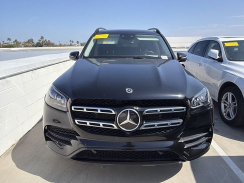 Used 2023 Mercedes-Benz GLS 450 4MATIC image 1