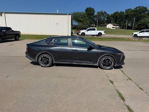 Used 2025 Kia K4 EX FWD image 2