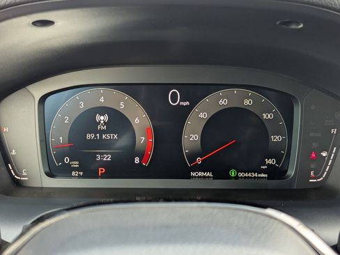 Certified 2025 Acura ADX A-Spec image 23