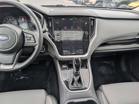 Used 2023 Subaru Outback Onyx Edition AWD/4WD image 19