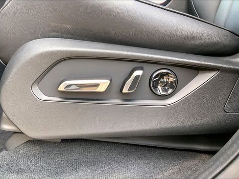 Used 2023 Acura MDX FWD image 31