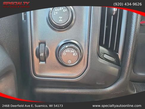 Used 2018 Chevrolet Silverado 1500 Custom w/ Custom Convenience Package AWD/4WD image 18