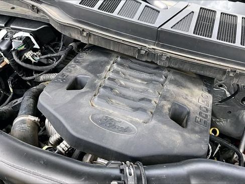 Used 2023 Ford F150 Platinum w/ Equipment Group 701A High AWD/4WD image 32