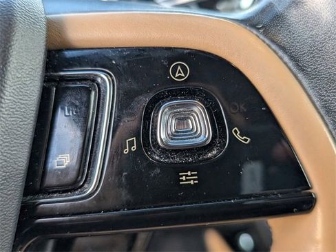 Used 2021 Lincoln Corsair Reserve image 13