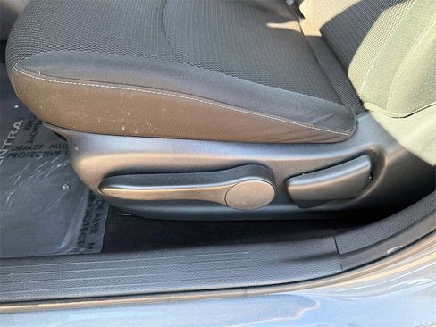 Used 2019 Nissan Sentra S image 19