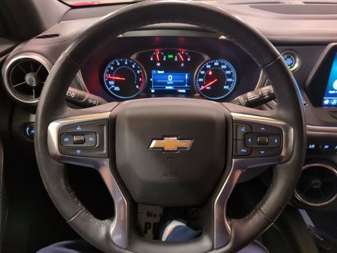 Used 2020 Chevrolet Blazer LT image 17